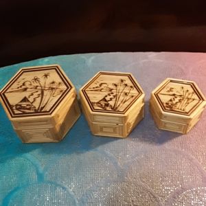 Rattan bamboo philipinian nesting boxes